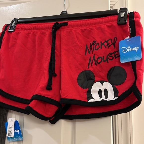 Disney ladies pajama set - Picture 2 of 8